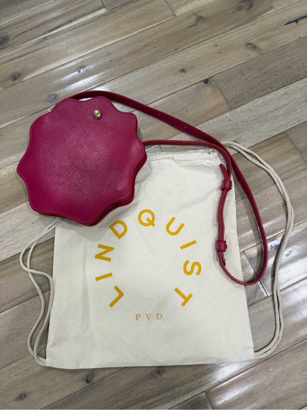 Lindquist Object Pitaya Wavy Eggi